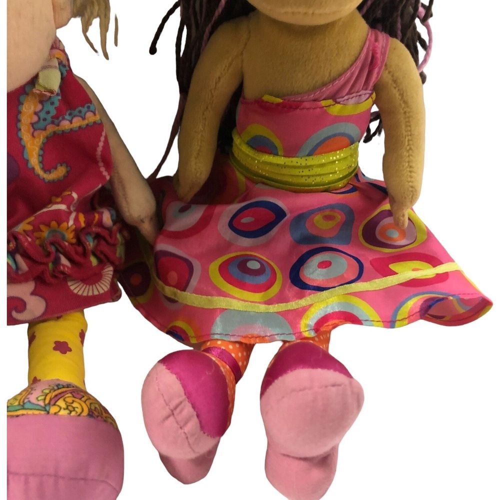 2 Groovy Girls Dolls- Gabrielle & Sesilia Blonde & Brown Plush Manhattan Toy - Picture 4 of 9